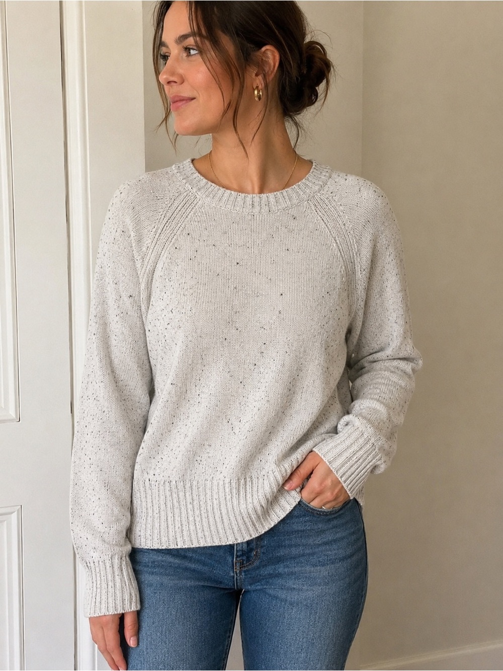 Old Navy Women’s M Speckled Knit Crewneck Sweater Gray